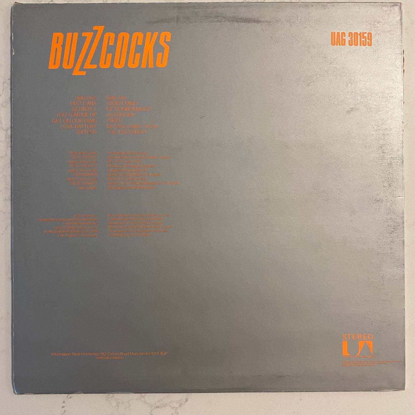 Buzzcocks - Another Music In A Different Kitchen (LP, Album, Por) (L)