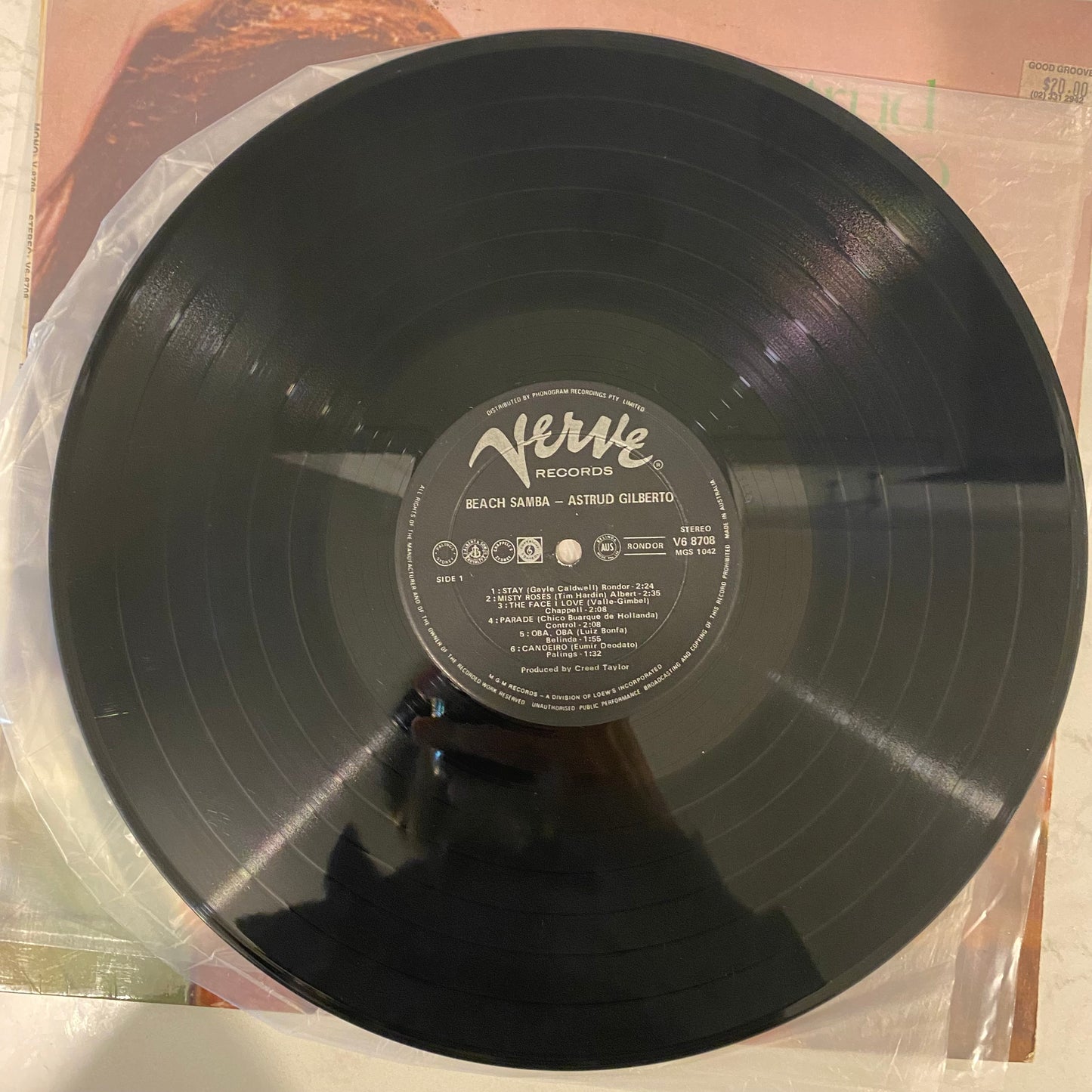 Astrud Gilberto - Beach Samba (LP, Album). JAZZ