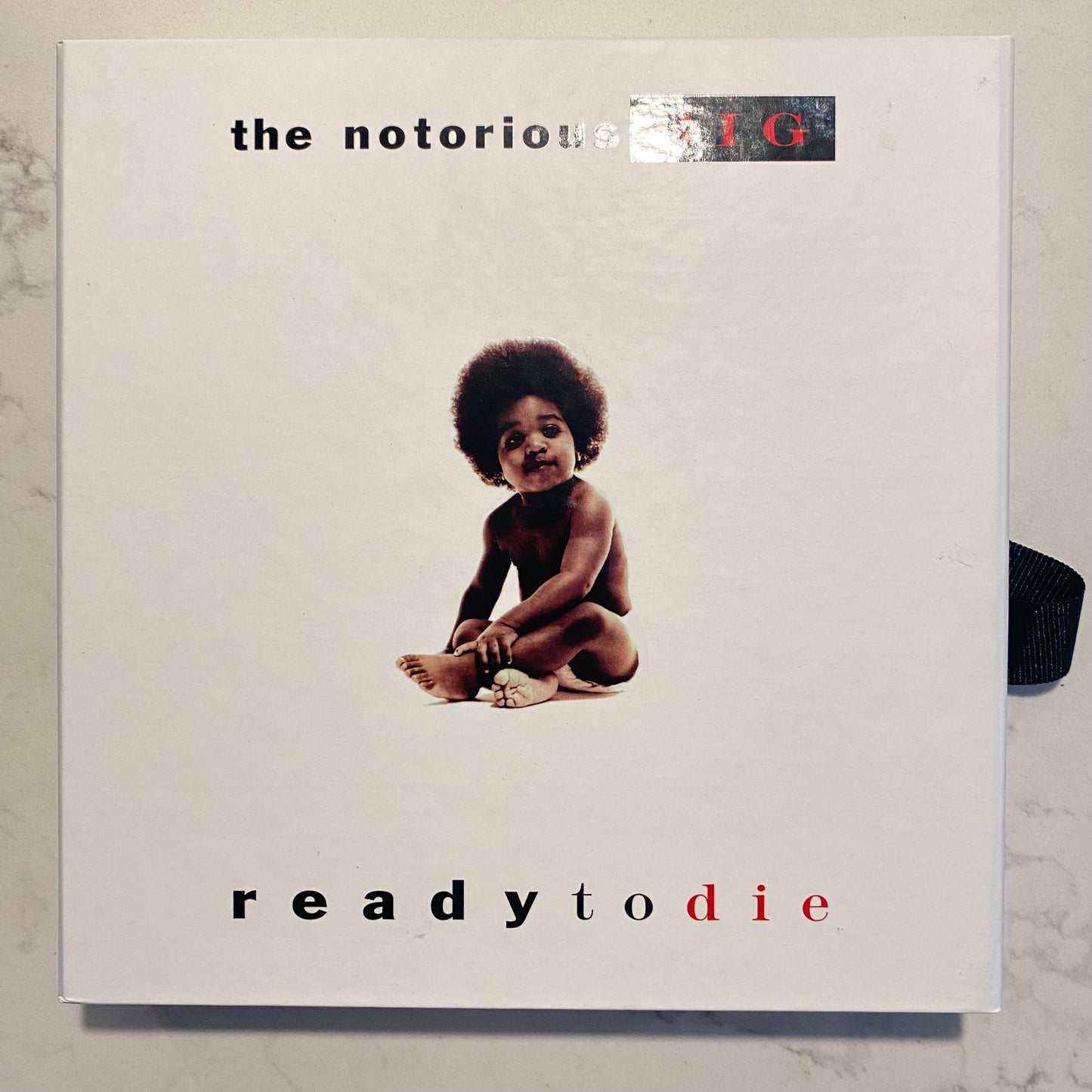Notorious B.I.G. - Ready To Die (Box, Album, Ltd, Num, 25t + 3x7" + 3x7", Whi + 3x7). HIP-HOP